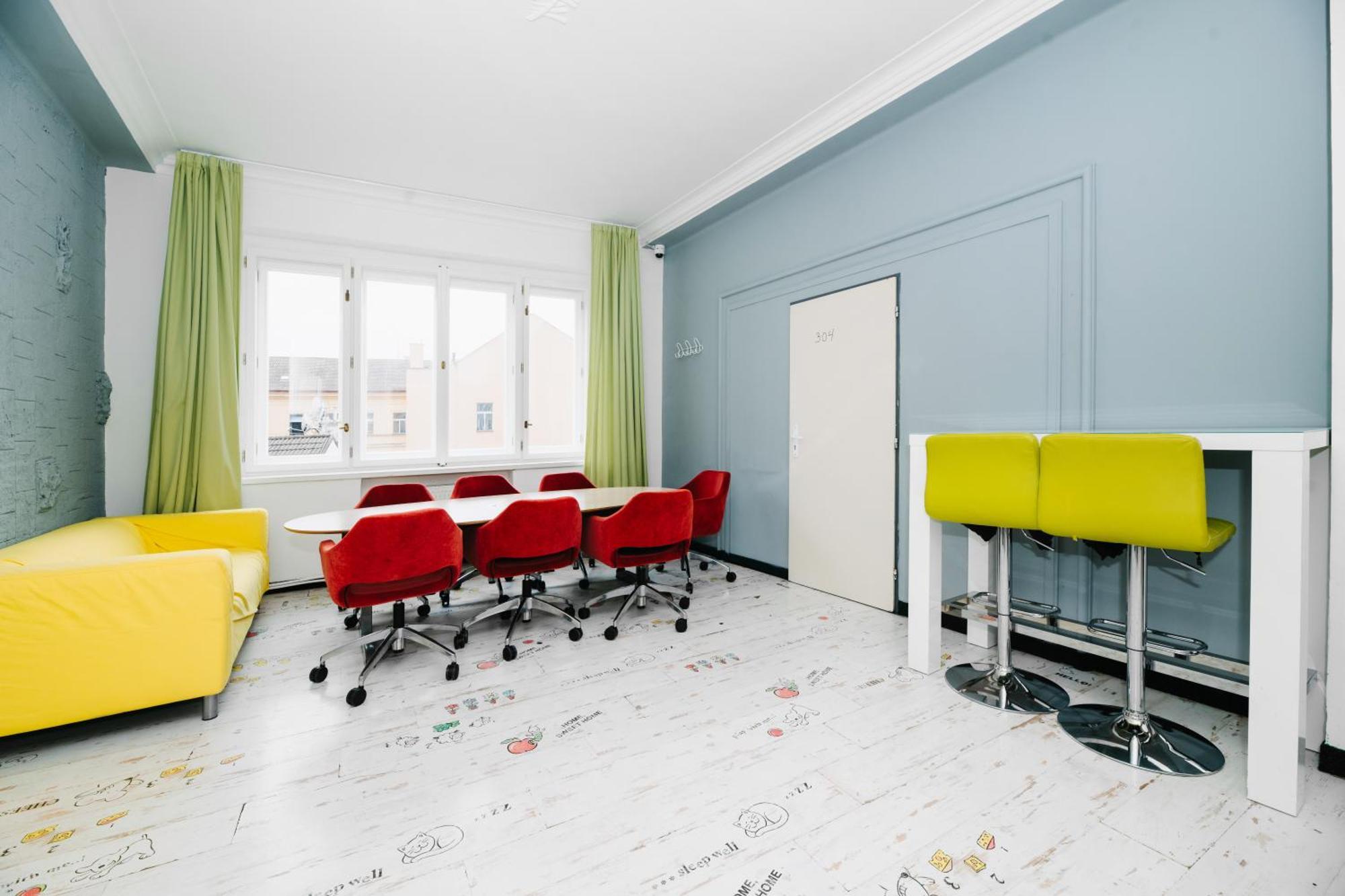 Benedikt City Center Hostel Прага Екстериор снимка